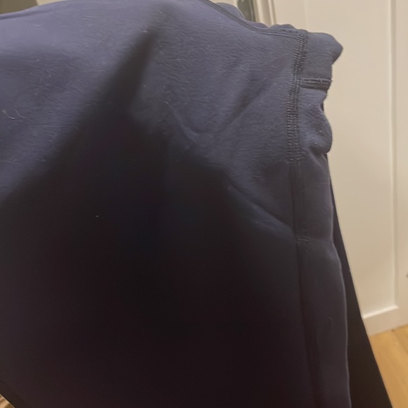 Navy and green detailed Lululemon yoga pants - Picture 3 of 5